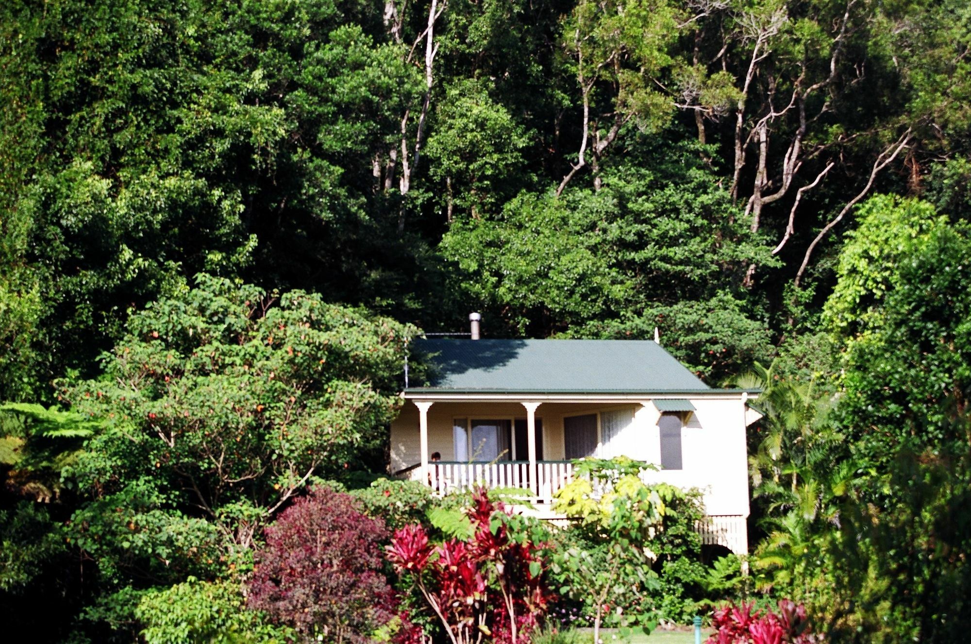 The Falls Montville Exterior photo